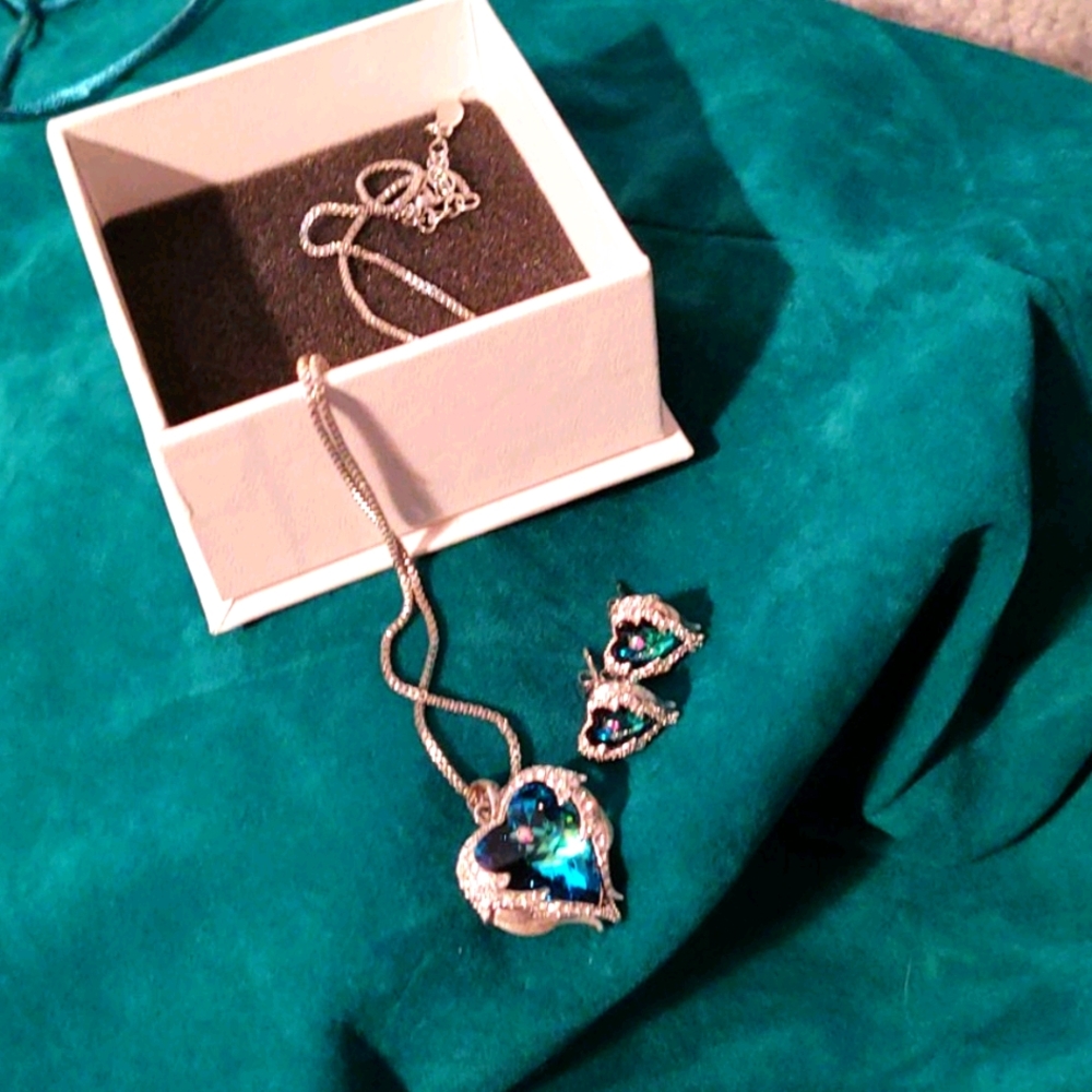 Silver Heart Shaped Blue Stone Titanic Inspired Necklace and Silver Earrings Set